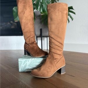 Elegant Tan Knee-High Boots